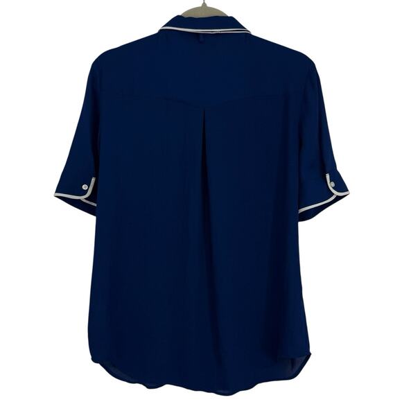 DKNY Chiffon Tie Neck Short Sleeve Button Up Blouse size Large Blue white Trim - Picture 3 of 9